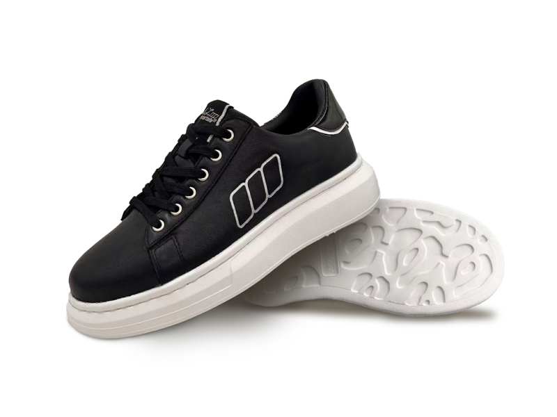 Sneaker - Schwarz - AZ-MT Design